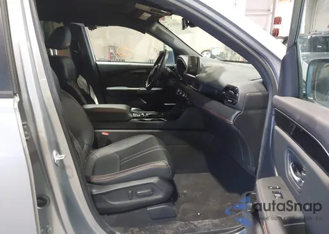 2025 Honda Pilot Trailsport из США, поврежденный, VIN 5FNYG1H68SB049836